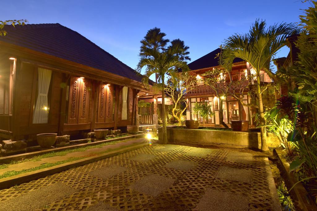 Wooden Villa By Prasi أوبود المظهر الخارجي الصورة